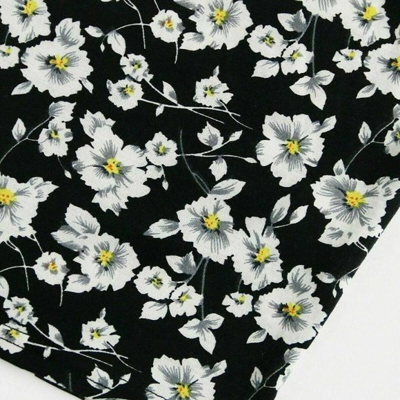 3/$25💦 NWOT Women's Blossom Self Tie Halter Top - Picture 7 of 8